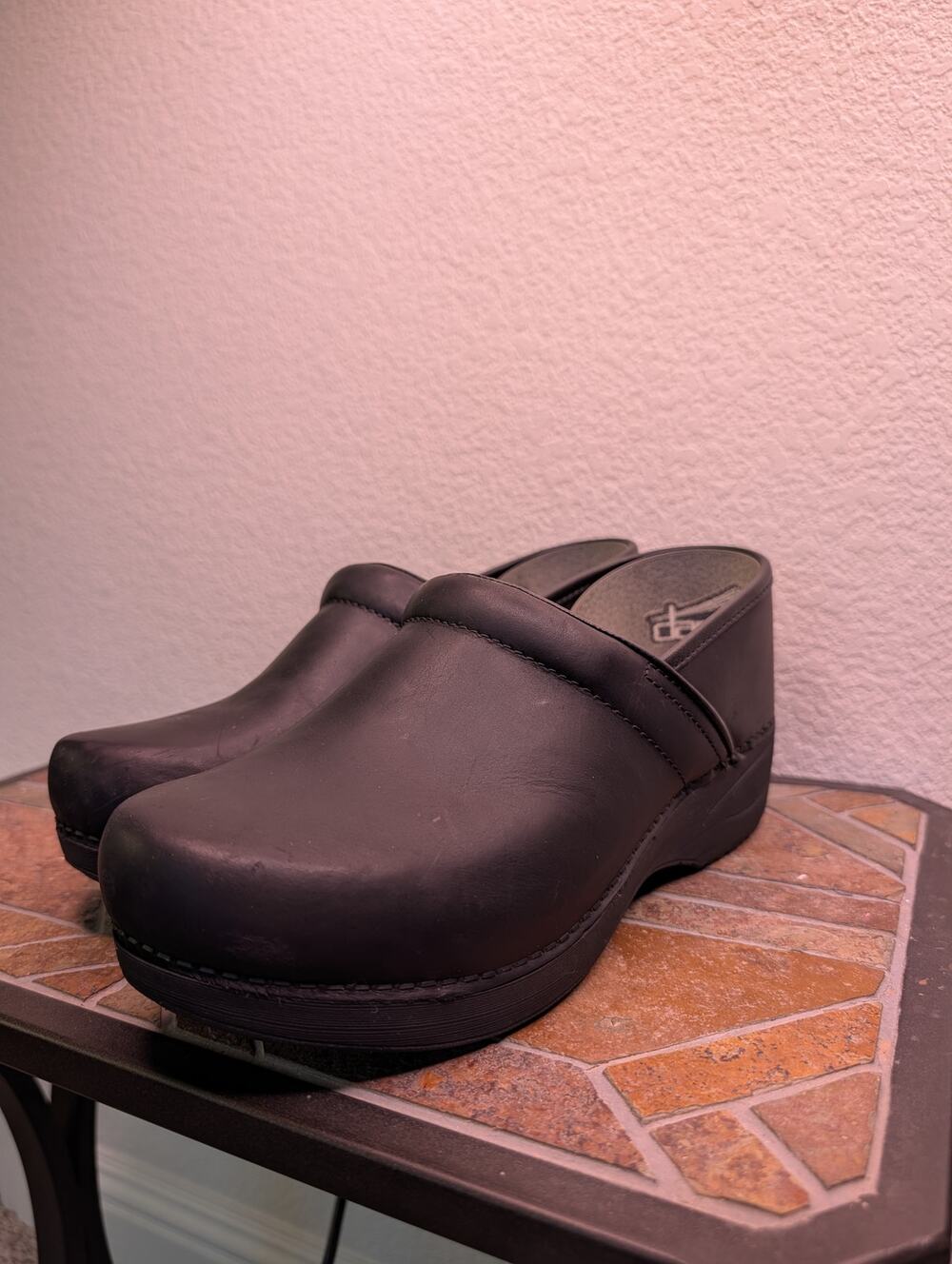 Dansko Genuine Black Leather Clogs 41 / 10-10.5 Nurse Comfort Medical Healthcare